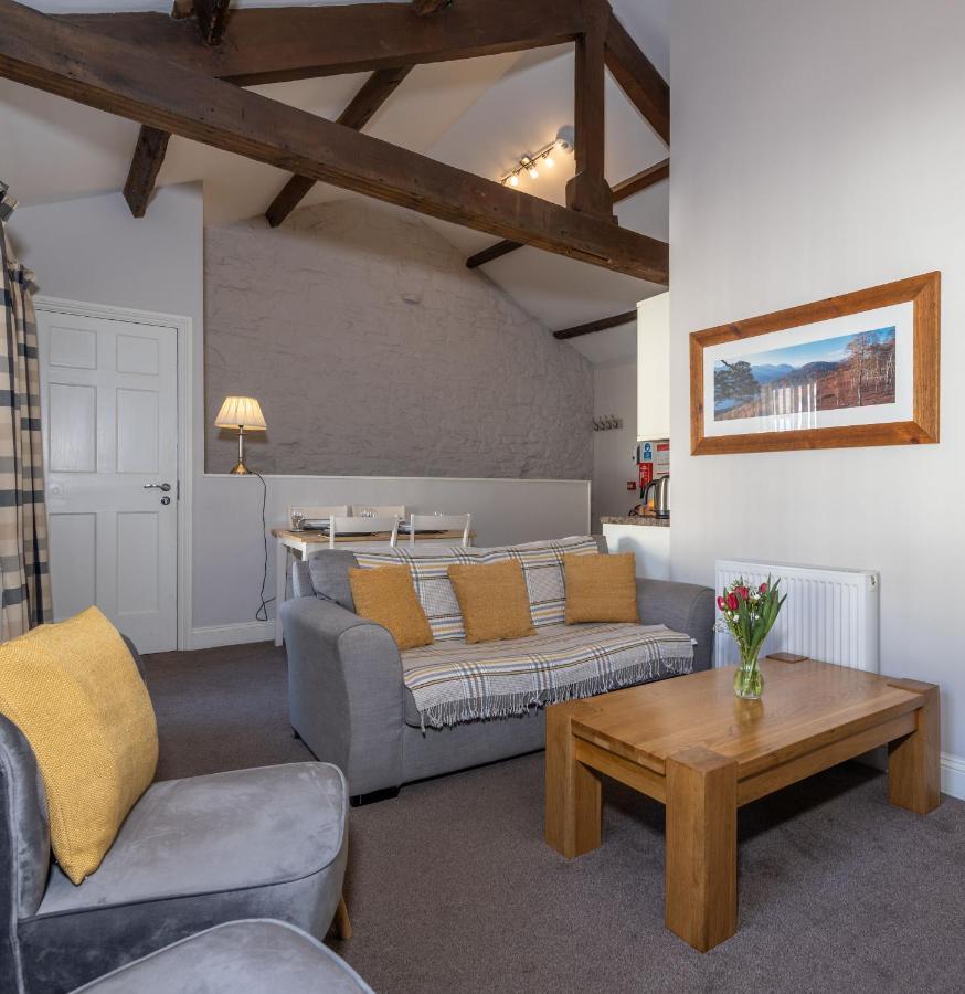 Brampton Holiday Homes - The Mews Apartment Екстериор снимка